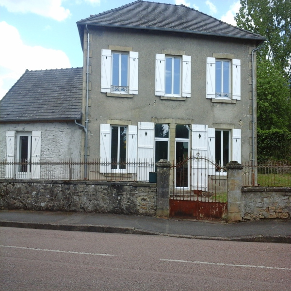 Offres de vente Maison Saint-Honoré-les-Bains 58360