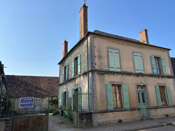 Offres de vente Maison Châtillon-en-Bazois 58110