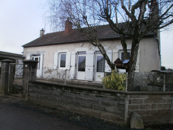Offres de vente Maison Lucenay-lès-Aix 58380
